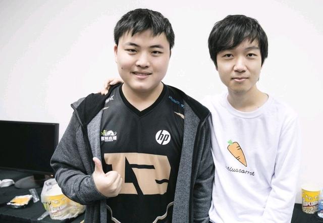 的比赛中展 的比赛中展